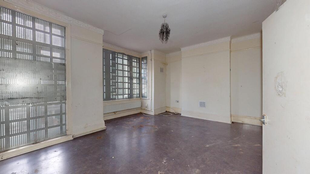 Apartment in London - View 2