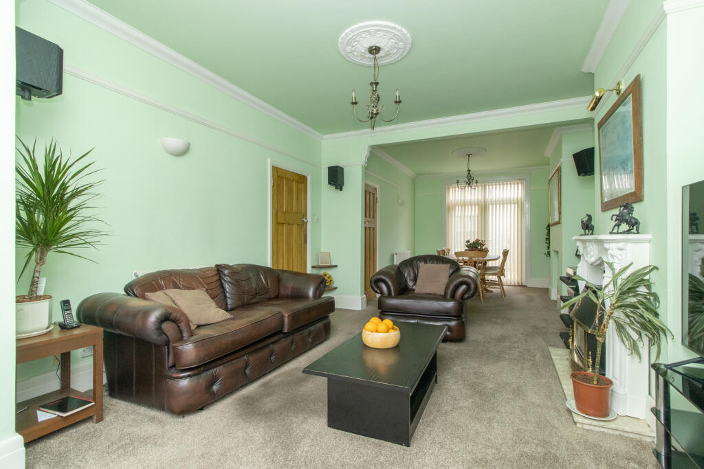 Addiscombe Road, Margate, CT9 photo 2