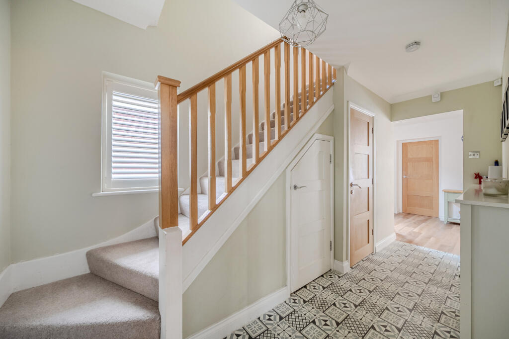 House in Hart, Fleet - View 5