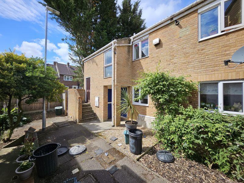 Main image of property: Gainsborough Road, Hayes