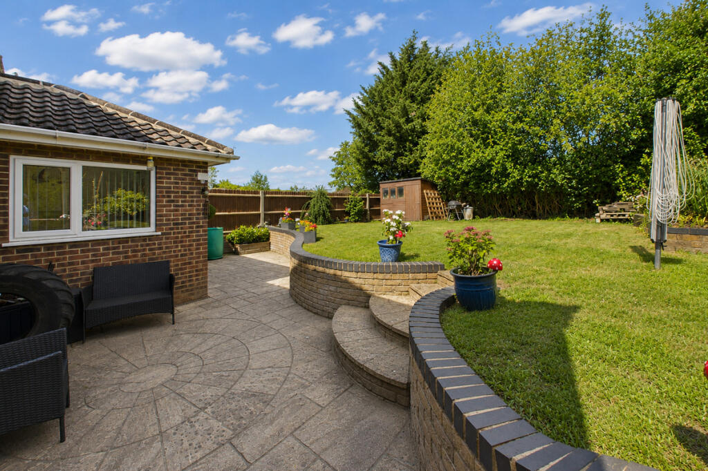 House in Dacorum, Bennetts End - View 4