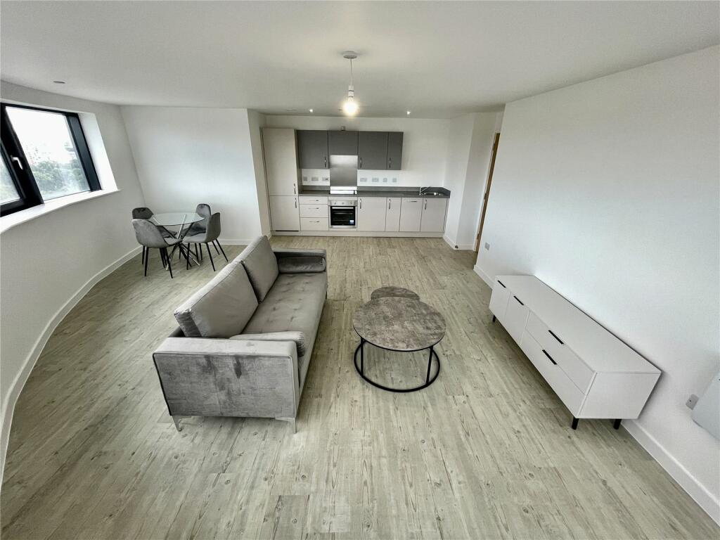 Apartment in Salford, Ordsall - View 4