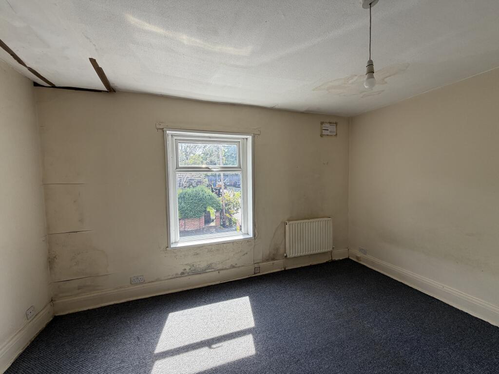 23 Crab Lane, Manchester, M9 8NB photo 4