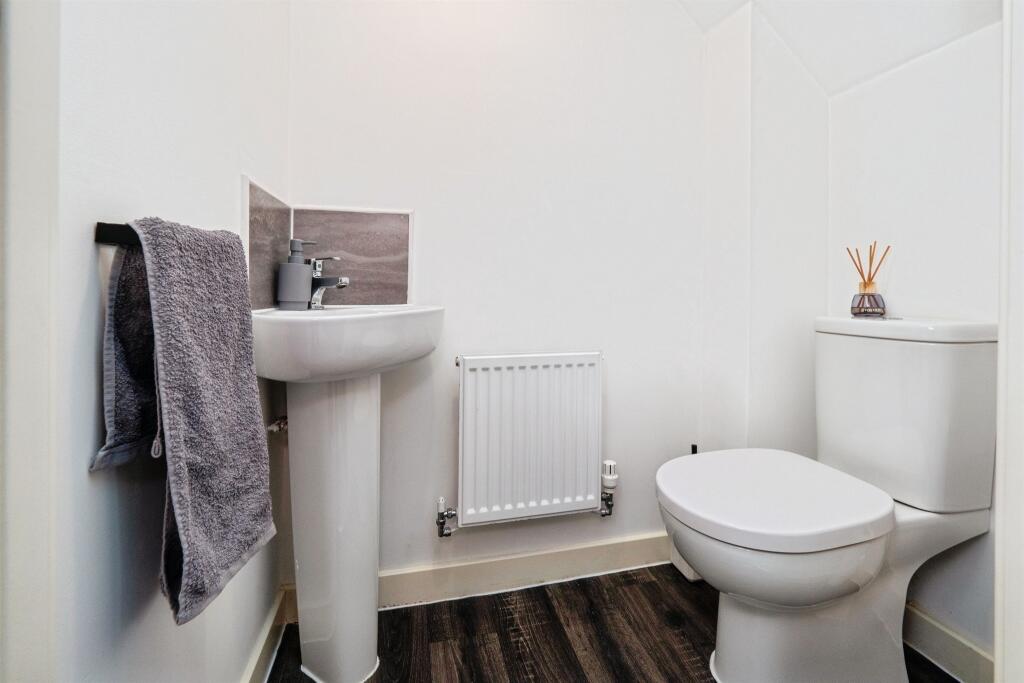 House in Hull, Kingston upon Hull - More