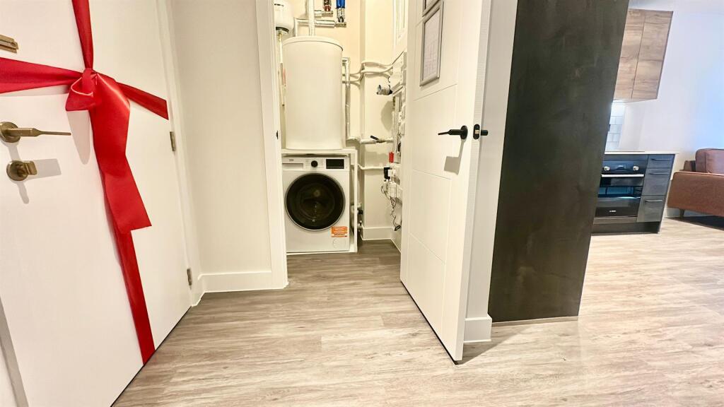 Additional image 10 of Brand New Home - Glasswater Locks, Birmingham, B4