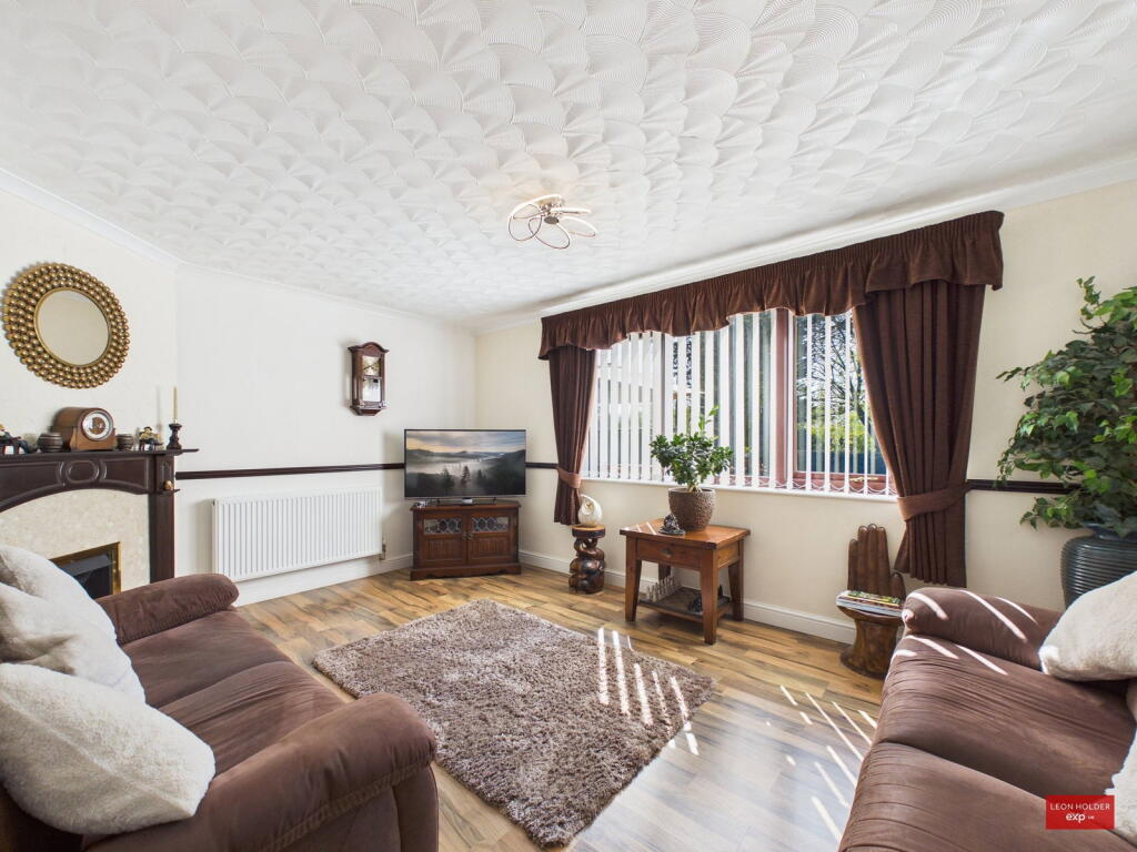 House in Tewkesbury, Innsworth - View 3