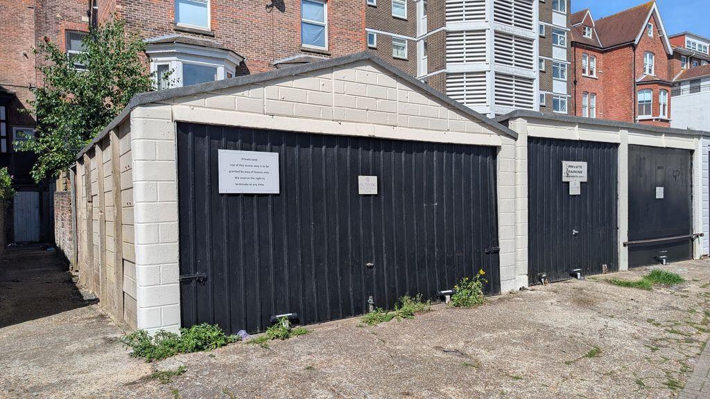 Main image of property: Garage 1 Clarence Road