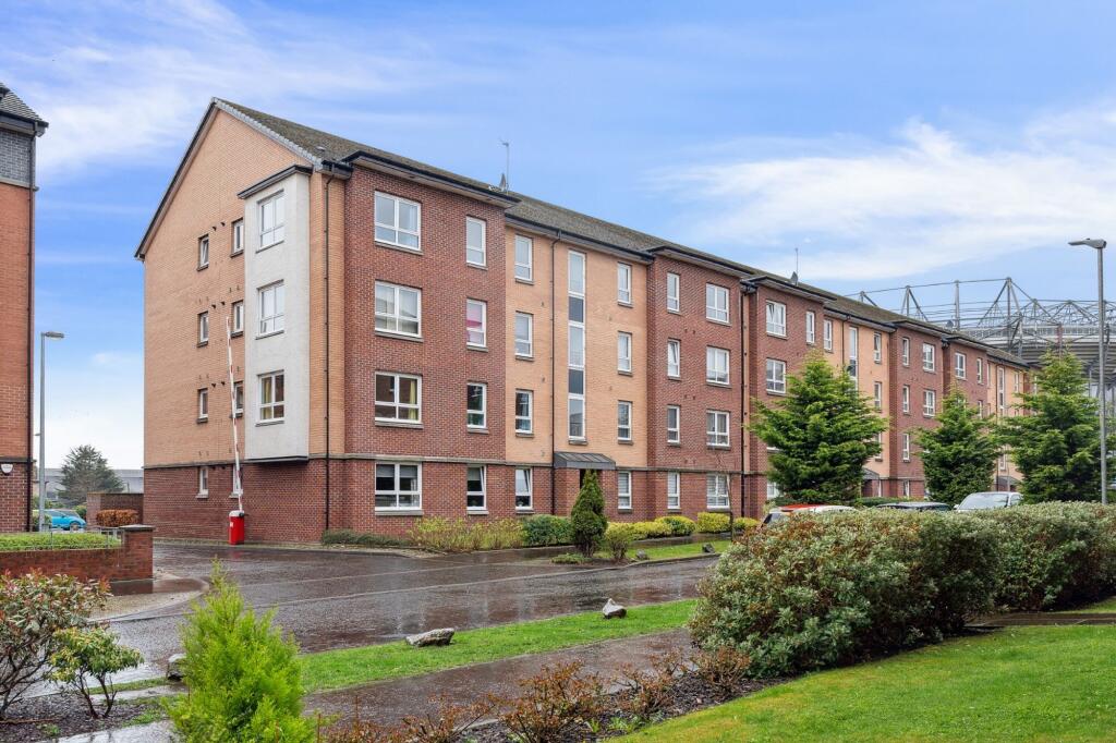 Main image of property: Springfield Gardens, Flat 3/3, Parkhead, Glasgow, G31 4HS