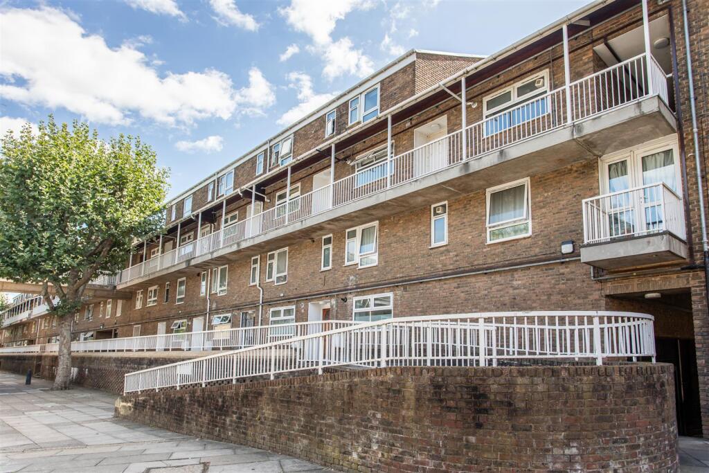 Main image of property: Gough Walk, Poplar, E14