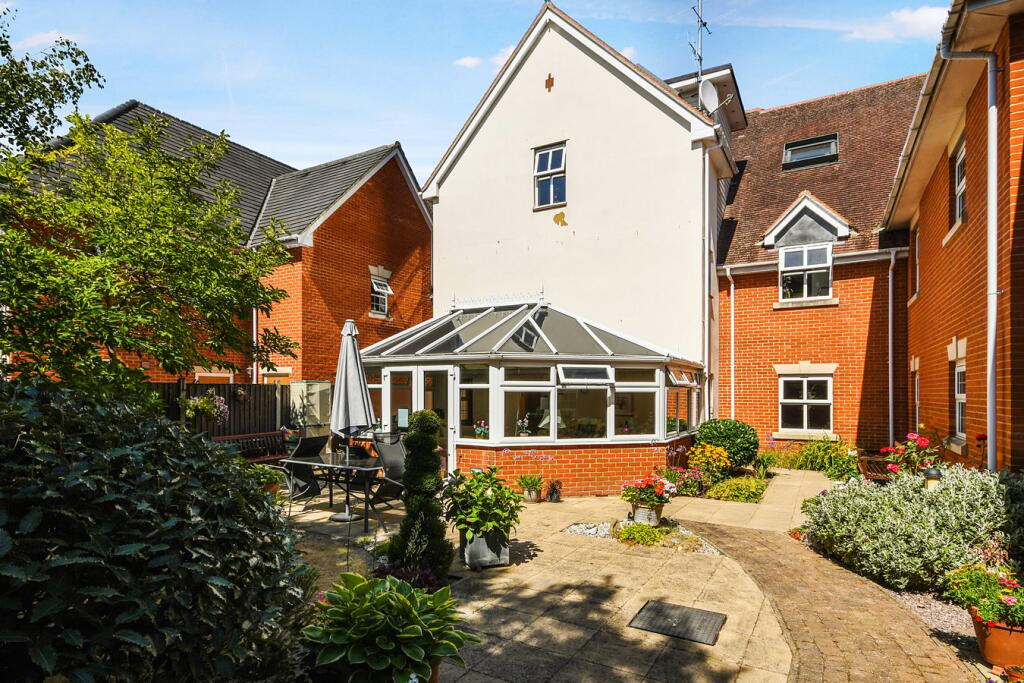 Stock Road, Billericay, CM12 - View 2