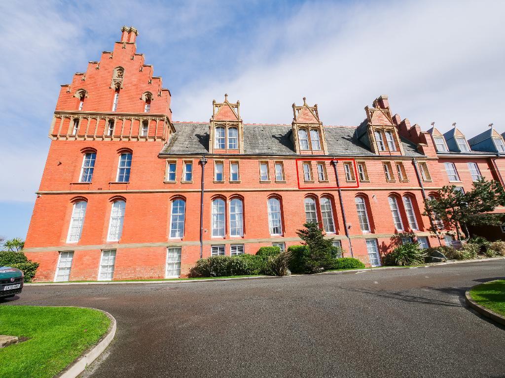 Main image of property: Marine Gate Mansions, Southport, Merseyside, PR9 0AU