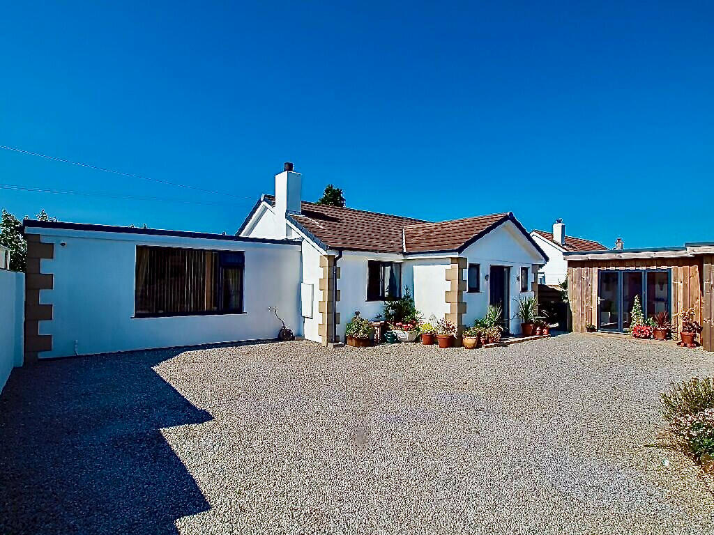 Main image of property: The Knoll, Horsedowns Road, Leedstown, Cornwall