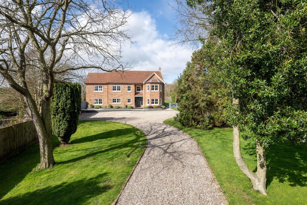 Main image of property: Cleat Hill, Ravensden, Bedford