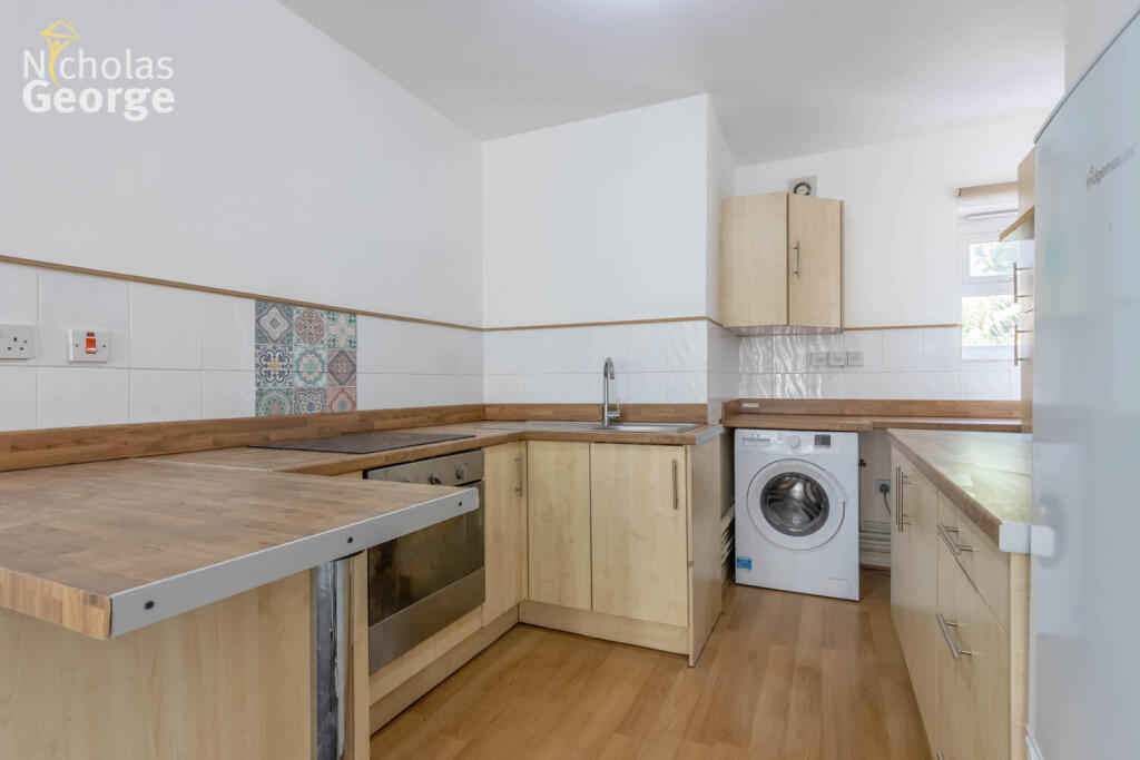 Apartment in Birmingham, Moseley - View 4