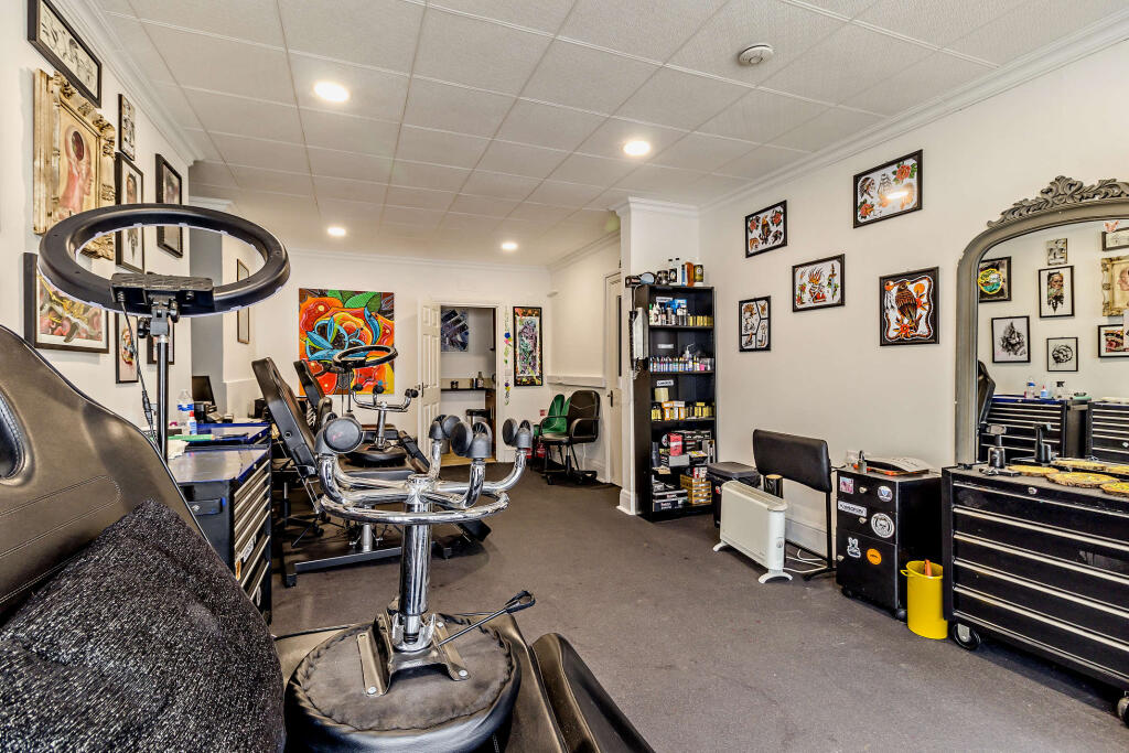 Apartment in Sheffield - View 2