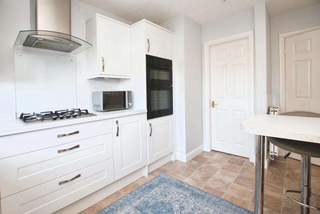 Beech Close, Dunholme photo 4