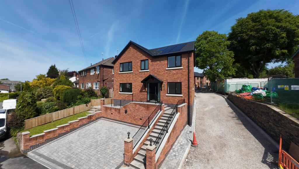Main image of property: Currier Lane, Ashton-Under-Lyne