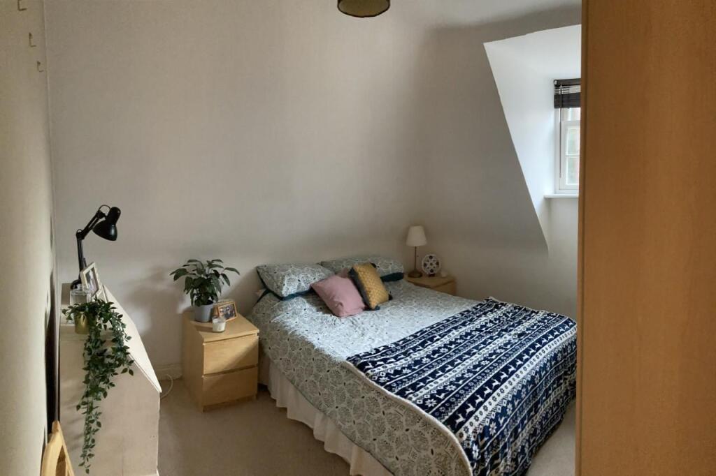 Apartment in Coventry - View 2