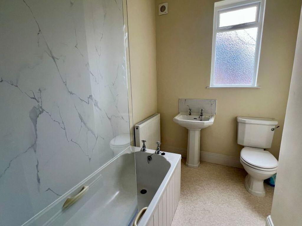 House in York - View 4