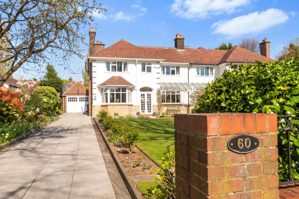 Main image of property: Forest Grove, Eccleston Park, L34