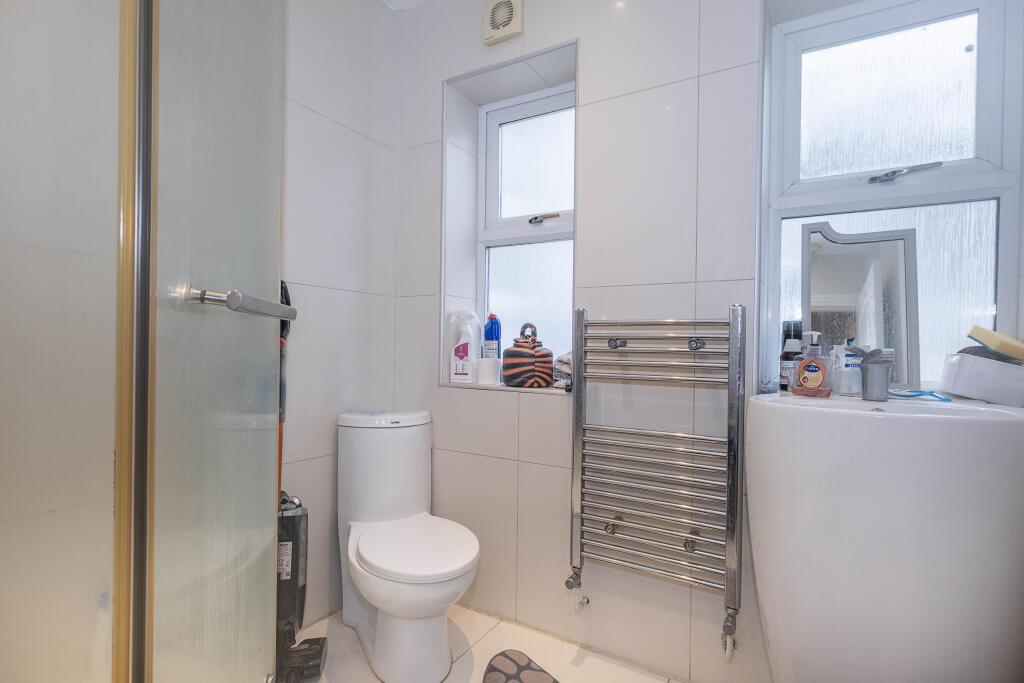 Waldegrave Road, Teddington, TW11 – pohled 4