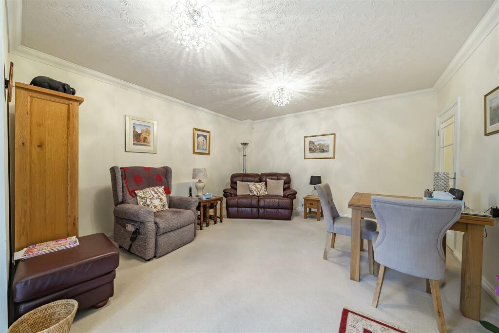 Additional image 7 of Woolmans Lodge, Shirley, Solihull, West Midlands