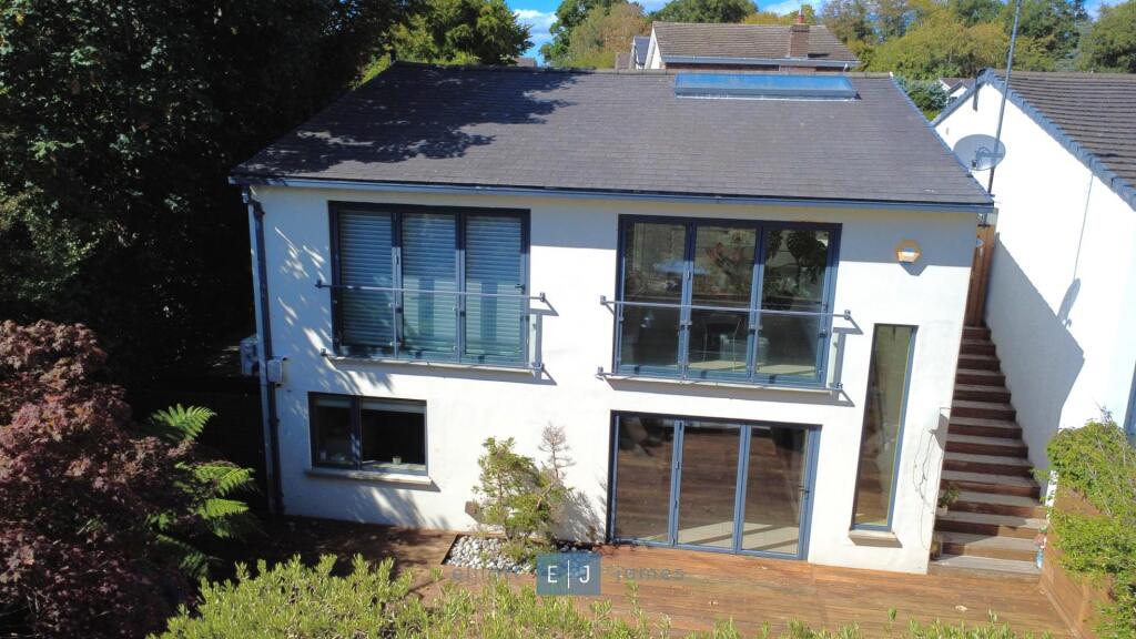 House in Epping Forest, Loughton - View 2