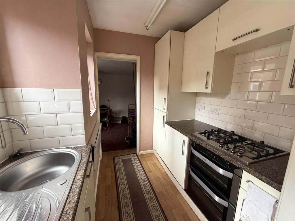 Caldecote Street, Newport Pagnell, Buckinghamshire, MK16 photo 4