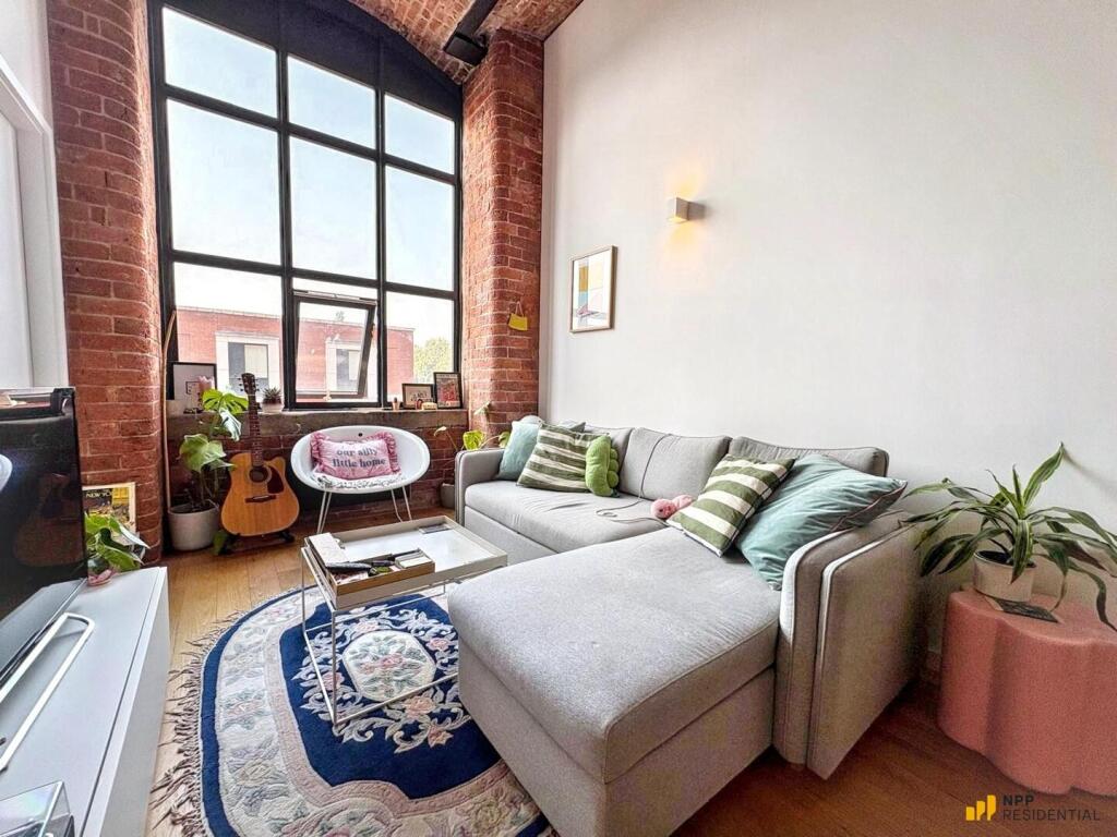 Apartment in Stockport - View 5
