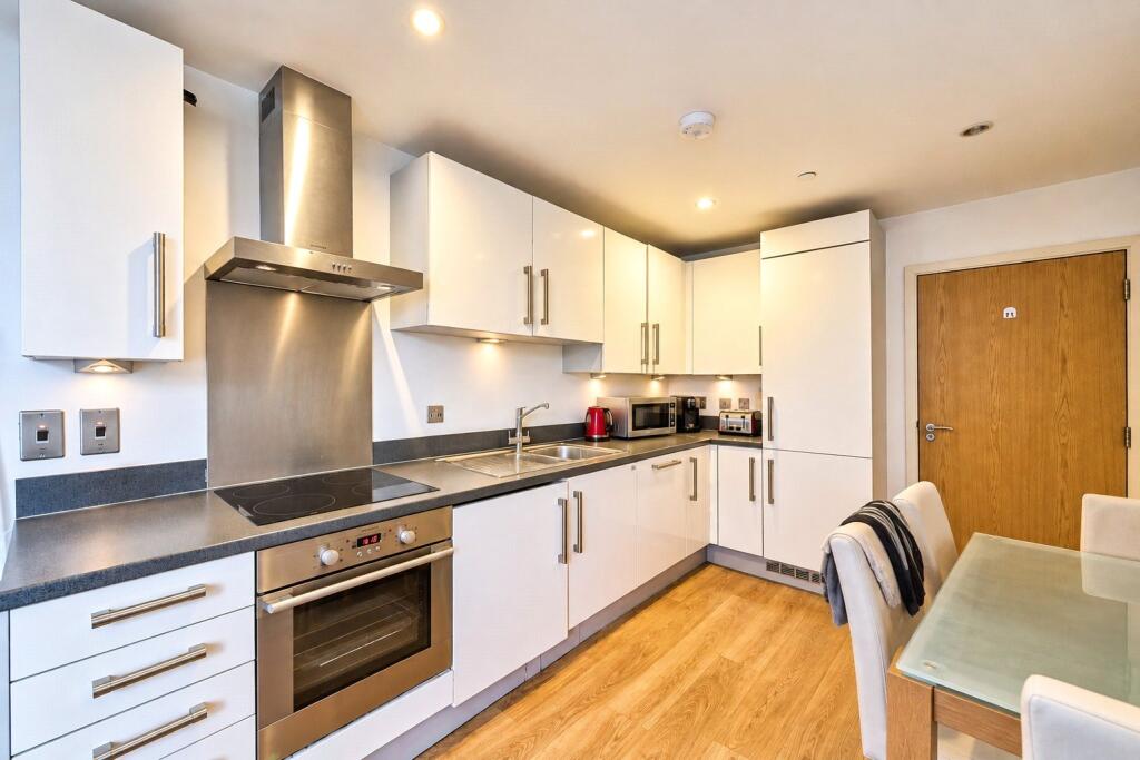 Apartment in London - View 4