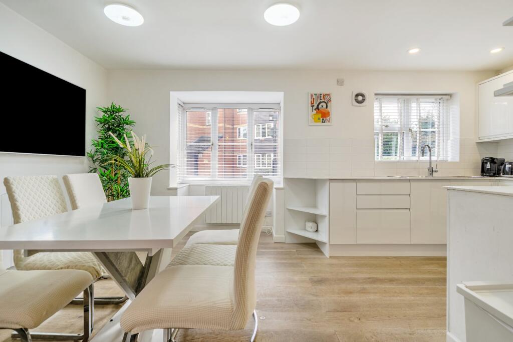 Rossetti Road, London, SE16 - View 5