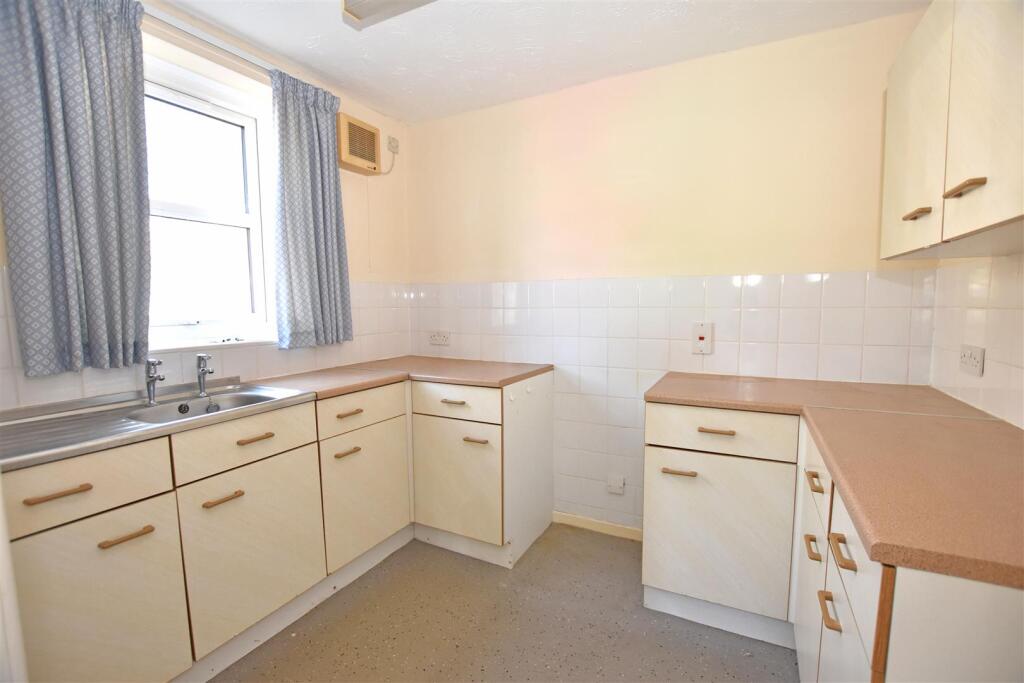 Apartment in Bath - View 5