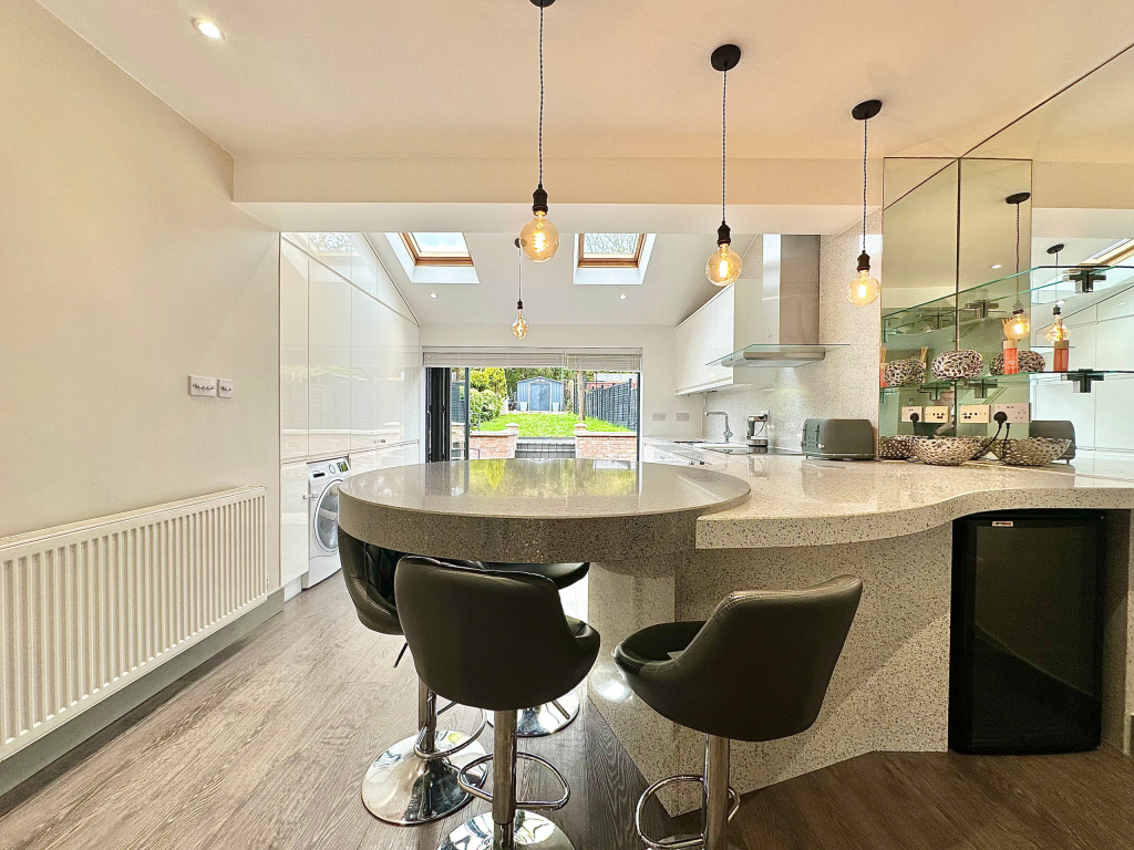 House in Watford - View 4