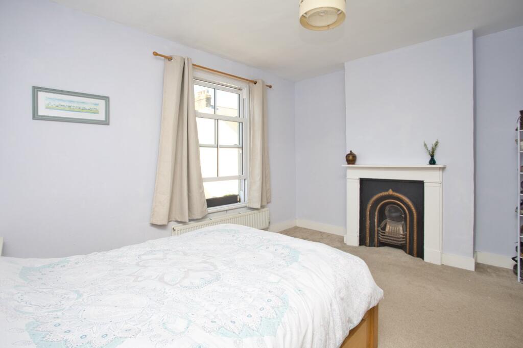 House in Canterbury - More