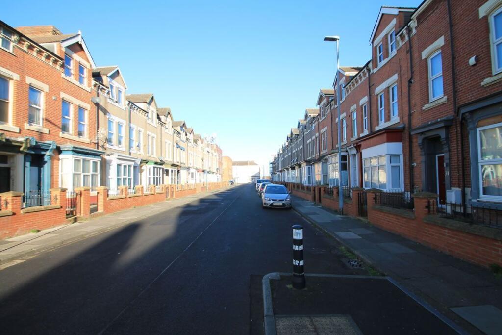 Flat 9, 15 Hartington Road, Stockton-on-Tees, Stockton-on-Tees, TS18 1HD photo 2
