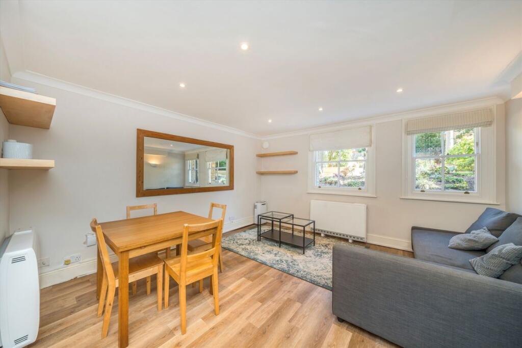 Apartment in Kingston upon Thames - View 2