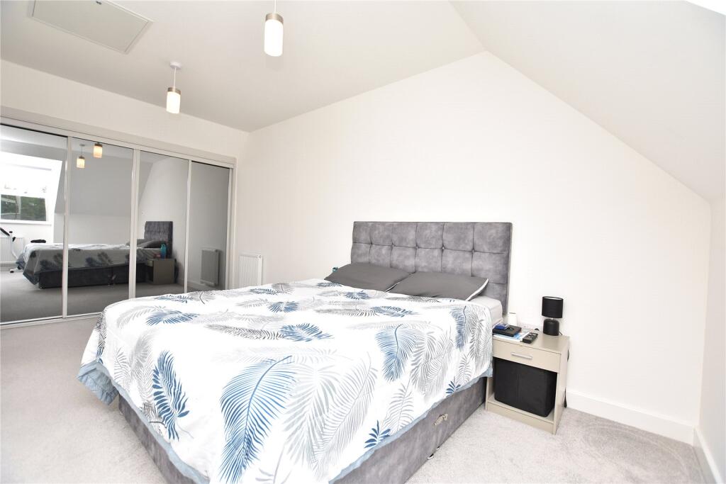 Roche Avenue, Leeds, West Yorkshire – pohled 6