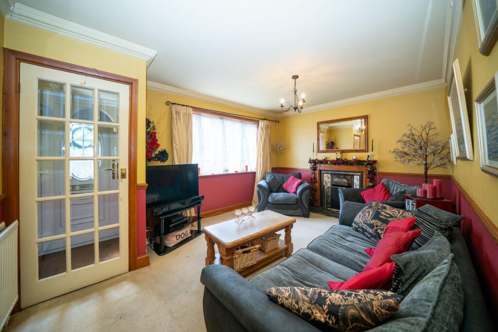 House in Dacorum, Nash Mills - View 5