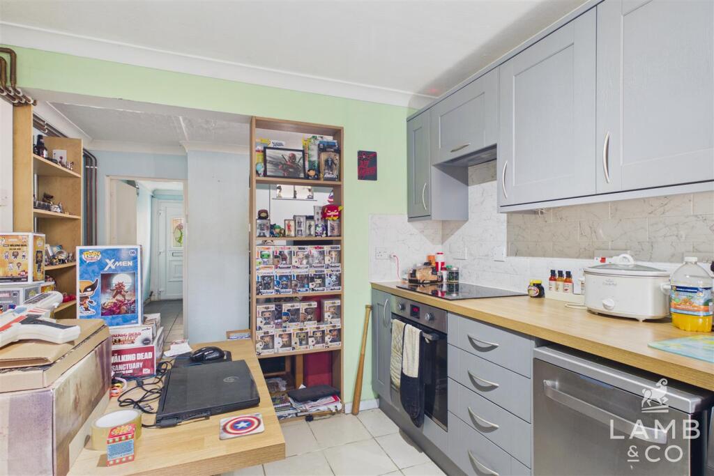 Property photo 8