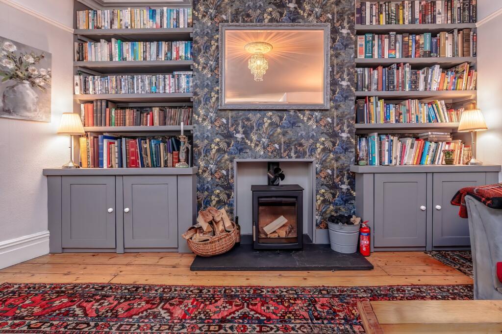 Apartment in Bristol - More