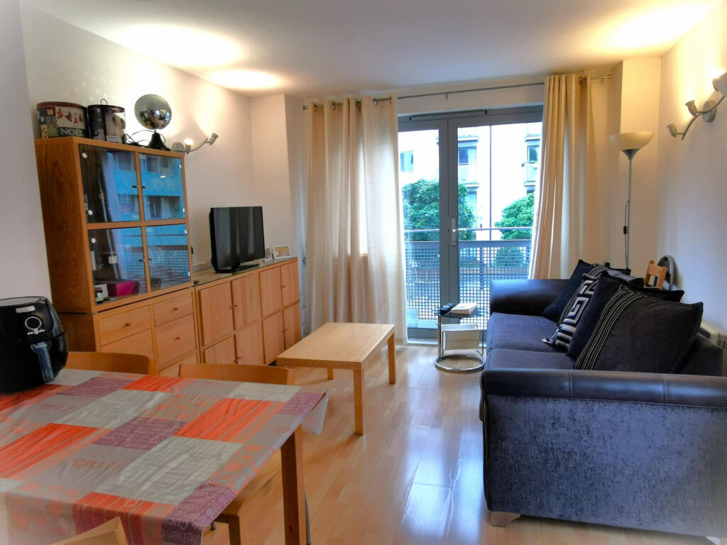 Apartment in London - View 2