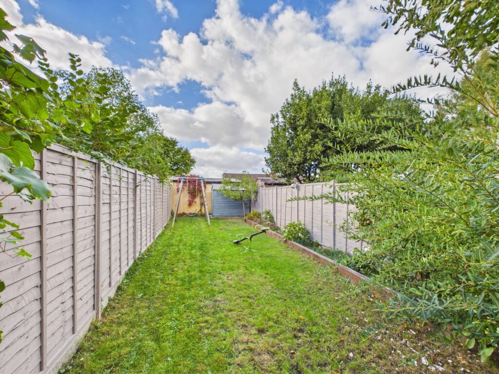 House in Tonbridge and Malling, Snodland - View 4