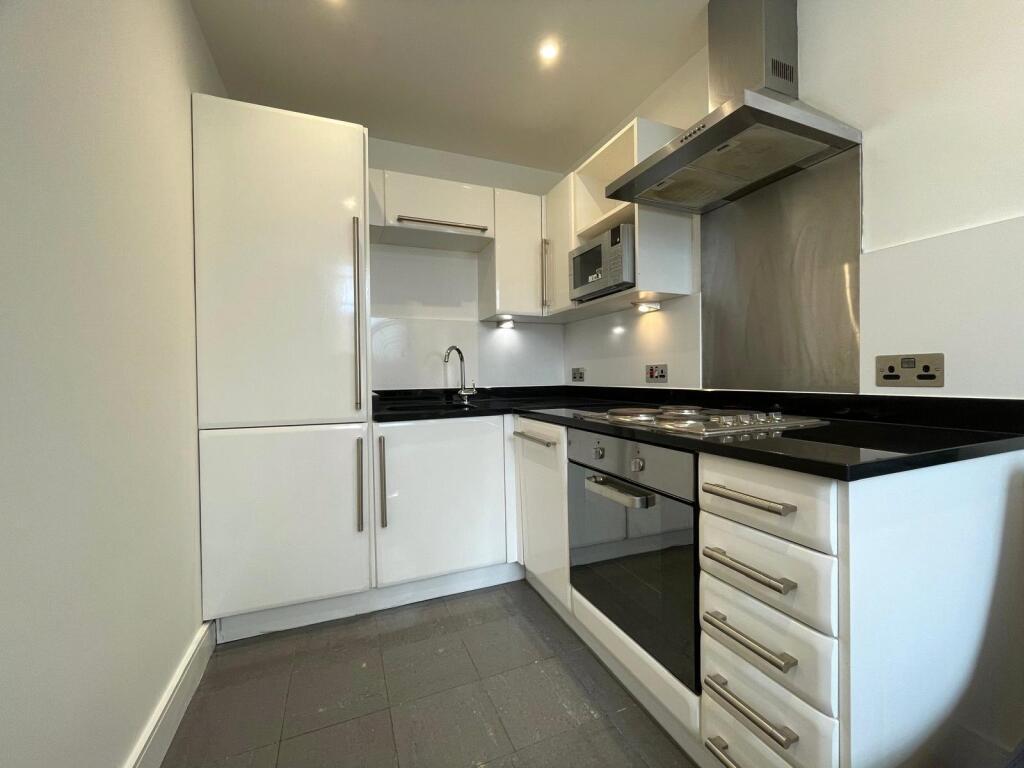Main image of property: Darby Cl, London, CR3