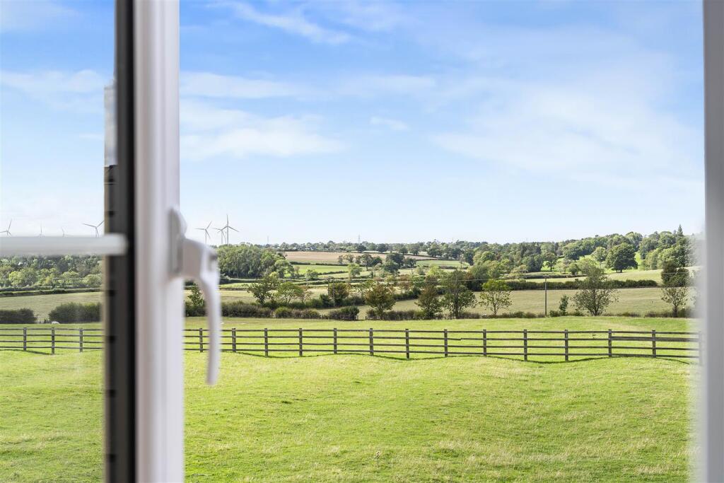 Stablefields Drive, North Kilworth photo 4