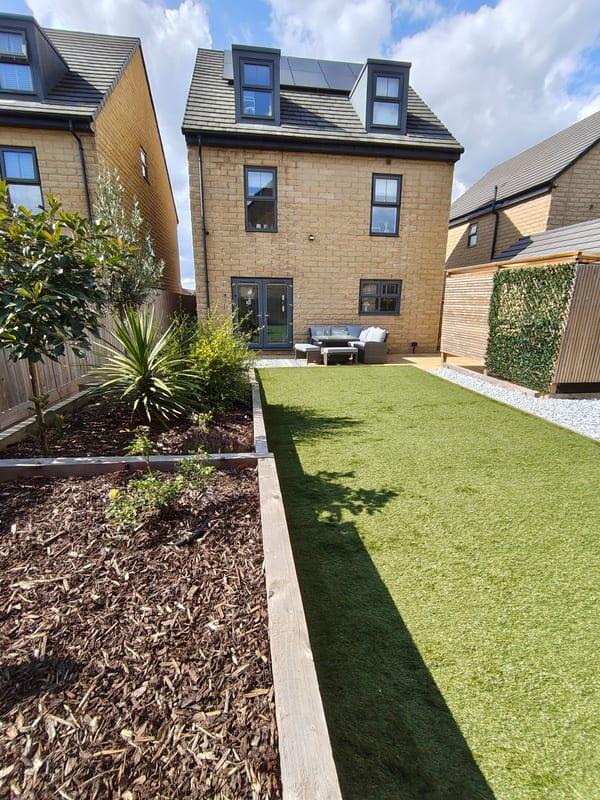 House in Wakefield, Verve, North Featherstone - View 3