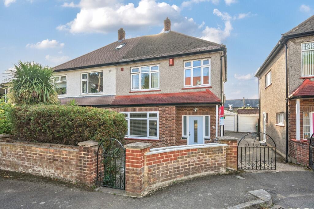 3-bed semi-detached on Pelham Close, Grove Park, London, SE5, £800,000