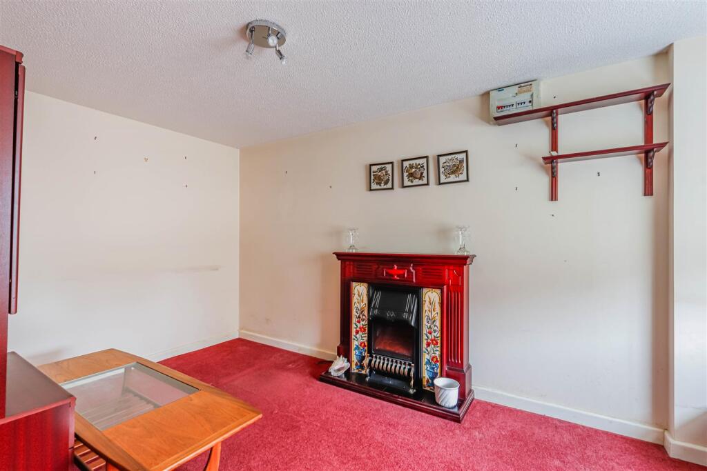 Coed-Y-Felin, Barry photo 3