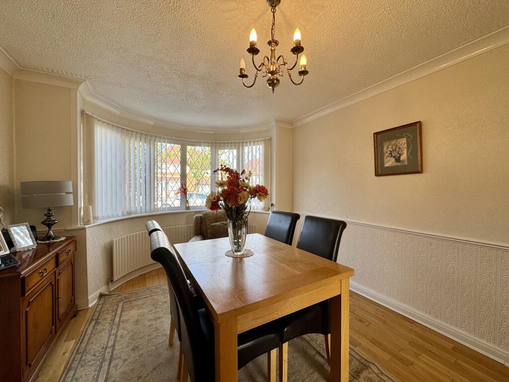 House in Birmingham, Lyndon Green - More