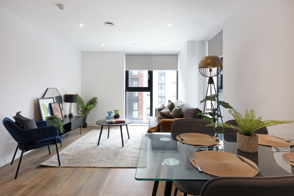 Main image of property: Castle Park View, Castle Street, BS2 0ND, Bristol