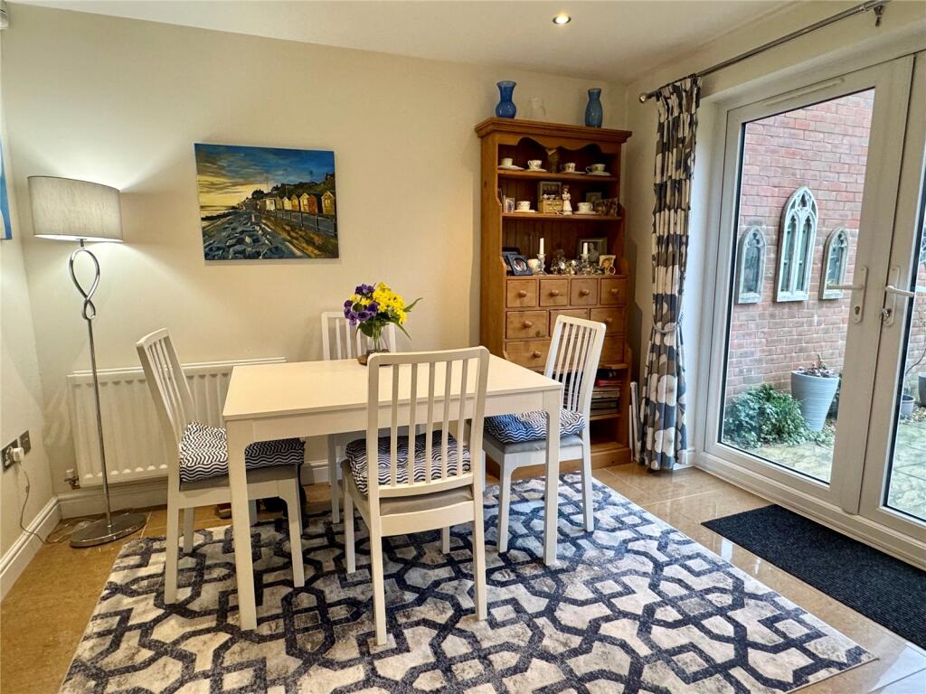 Wambrook Place, Chard, Somerset, TA20 photo 4
